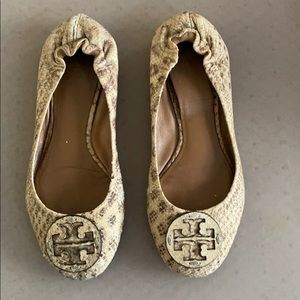 Tory Burch flat REva Shoes Size 7 Gold Snake Print